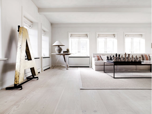 con 2 Traditional Contemporary Home