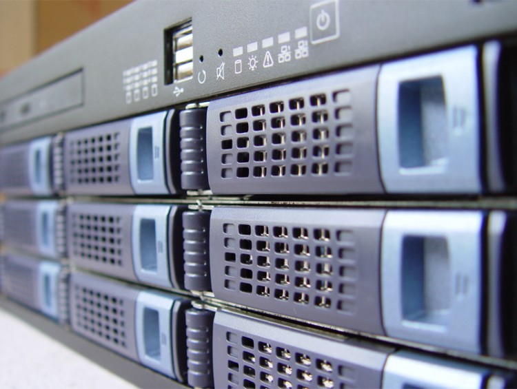 Benefits of Reseller Hosting For Websites hosting server 750x565 Benefits of Reseller Hosting For Websites