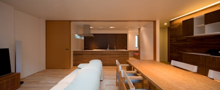 leibal u3house show 4 750x308 U3 House by Architect Show