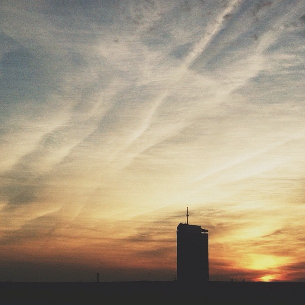 iPhonegraphy tumblr mbis3vhJGC1rix3w4o1 1280 iPhonegraphy