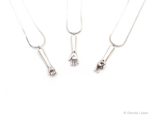 Rock paper scissors necklaces by Glenda López 1o16 Rock paper scissors necklaces by Glenda López
