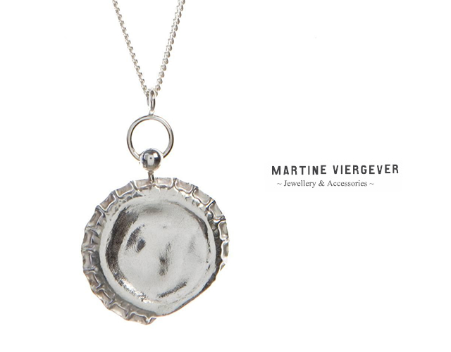 Crown cork necklace by Martine Viergever 1o65 Crown cork necklace by Martine Viergever