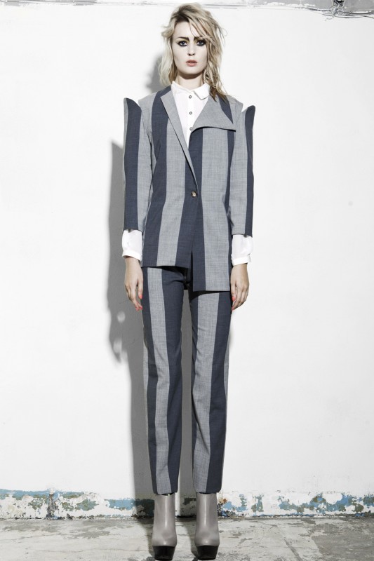 9o4 Simon Ekrelius s/s 2013