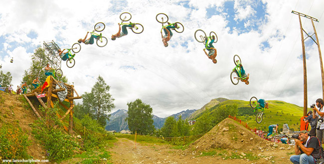 Dangerous Motorbike Stunts, Photography By LARS SCHARL Bike13 Dangerous Motorbike Stunts, Photography By LARS SCHARL