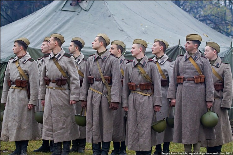 Color Photos of Red Army in Autumn 1943 3 750x499 Color Photos of Red Army in Autumn 1943