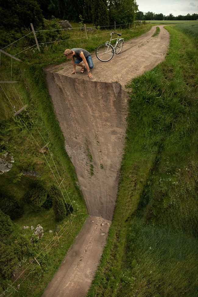 Unbelievable Illusions By Erik Johansson Illusion23 Unbelievable Illusions By Erik Johansson