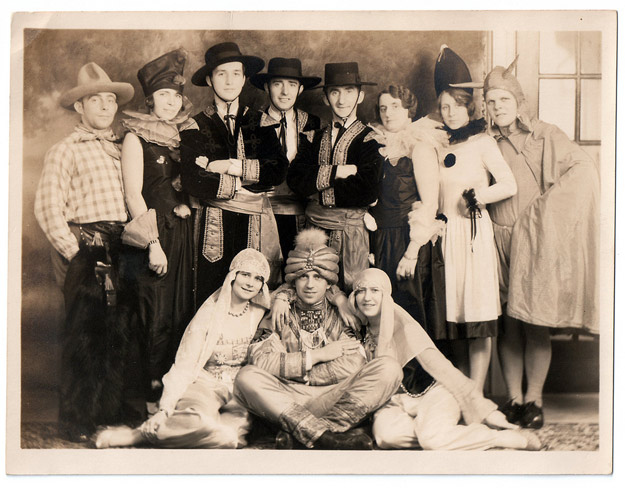 Funny Vintage Halloween Party Snapshots Kooky Vintage Halloween Party Snapshots 6 Funny Vintage Halloween Party Snapshots