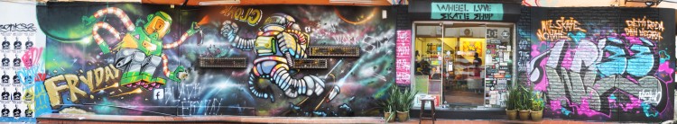 Rollerbot and Skaternaunt Amazing graffiti by BFD! and Cloak Long lowres1 750x138 Rollerbot and Skaternaunt Amazing graffiti by BFD! and Cloak