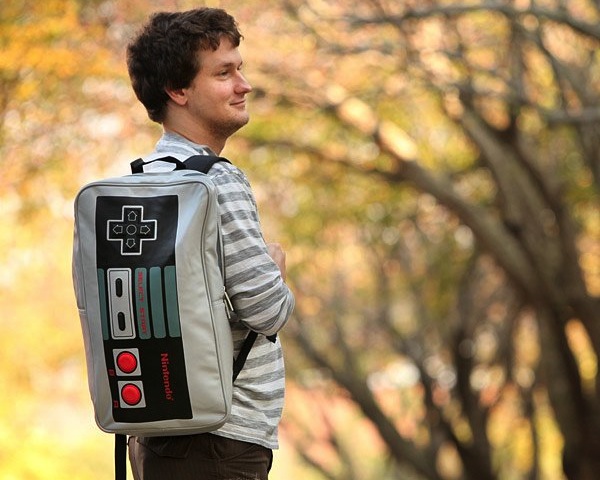 Nintendo Controller Backpack1 Nintendo Controller Backpack
