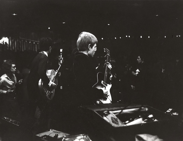 Rare Photos of The Rolling Stones on the Stage from 1963 3 Rare Photos of The Rolling Stones on the Stage in 1962 63