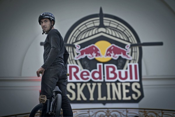 Red Bull Skylines Paris RedBull Skylines Grand Palais Paris 00a Red Bull Skylines Paris