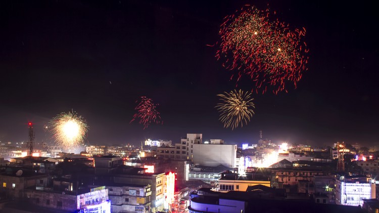 The Festival of Lights Diwali 2012 in Images The Festival of Lights Diwali 2012 in Images 12 @ GenCept 750x421 The Festival of Lights Diwali 2012 in Images