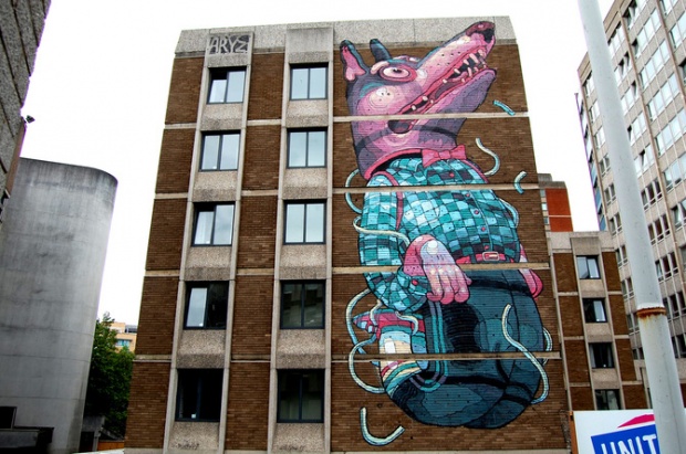 Street art by Aryz i1c48 Street art by Aryz
