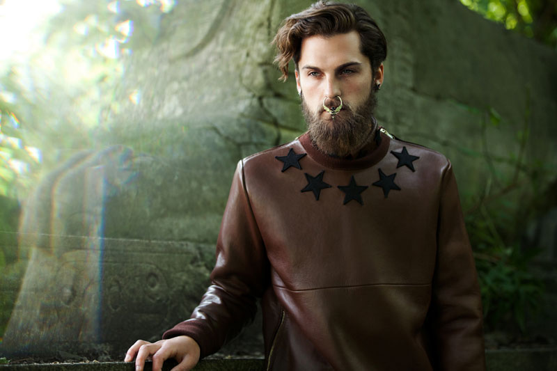 tumblr mbycc3FnE81qdox4bo9 1280 Hypebeast Magazine   Givenchy Editorial