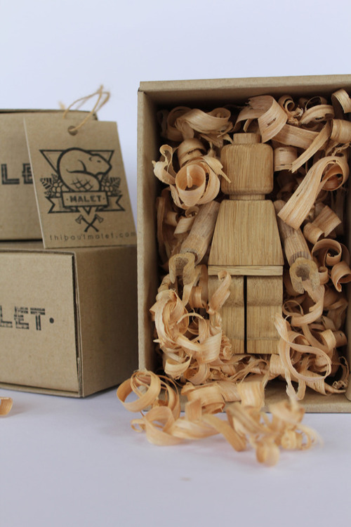 tumblr mdt45wTMhy1qiqf01o1 500 Wood Carved Lego Men 