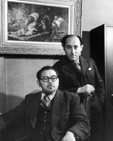 02 Alfred Eisenstaedt right poses with Japanese cabinet minister Wataru Narahashi Awesome Eisenstaedt’s Surprising Self Portraits