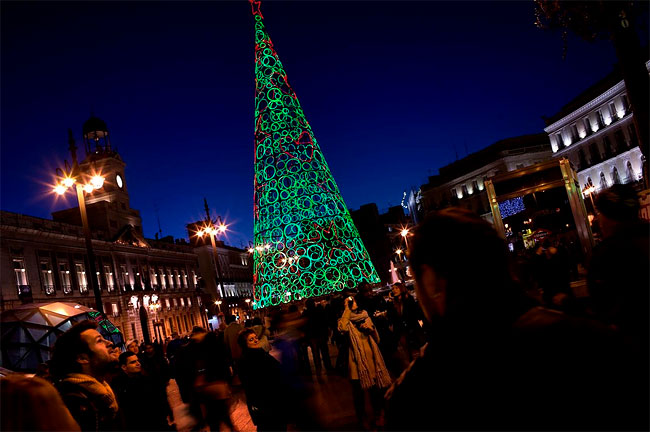Christmas Lights Around the World 1118 Christmas Lights Around the World