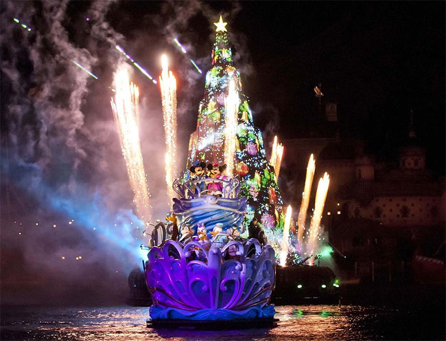 Christmas Lights Around the World 186 Christmas Lights Around the World