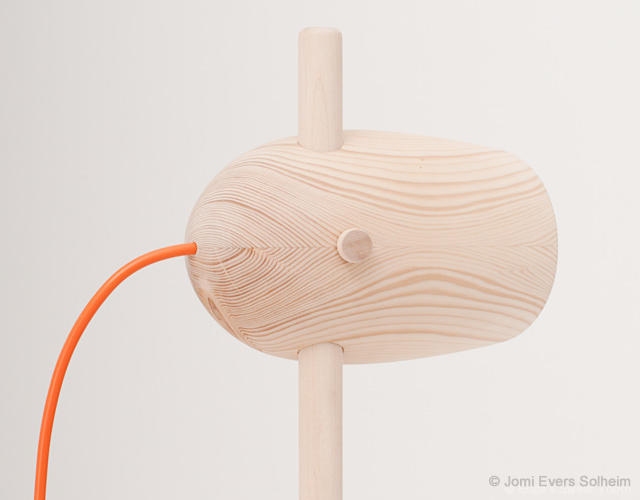 2o Wood lamp by Jomi Evers Solheim