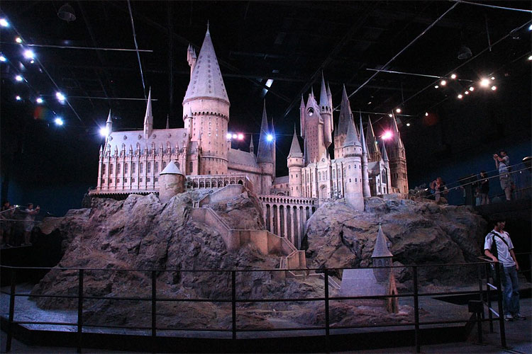 313 Model of Hogwarts Castle