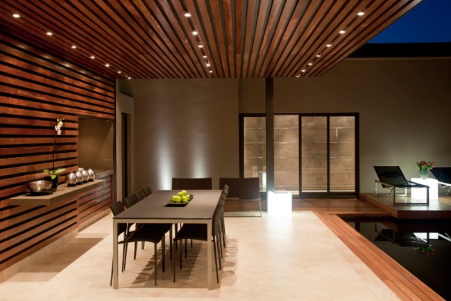 526 650x433 House Abo by Nico van der Meulen Architects