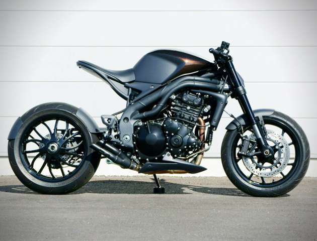 Bike3 Dark Knight Inspired Triumph Speed Triple Motorbike