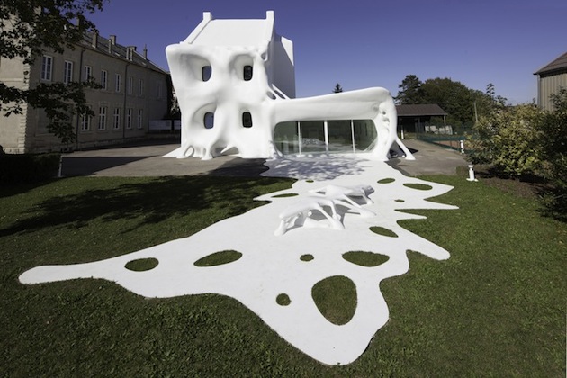  French Home Gets a Futuristic Update