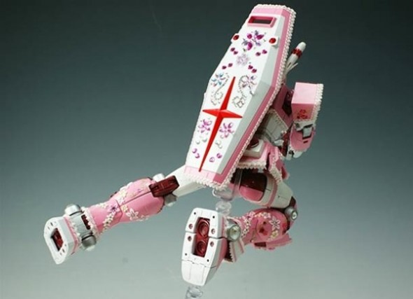 Lady Transformer 3 590x427 Optimus Prime Female Version