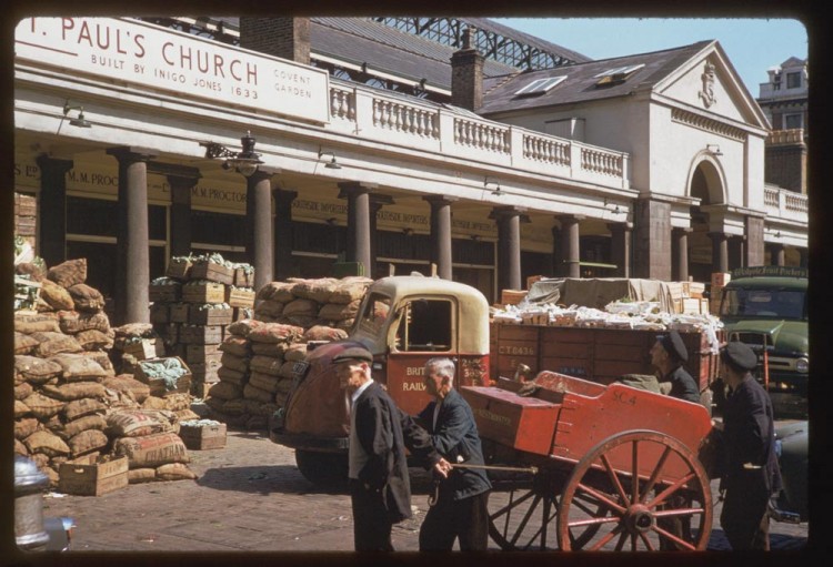 London in Color Photographs in 1960 and 1961 London in Color Photographs in 1960 and 1961 3 750x511 London in Color Photographs in 1960 and 1961