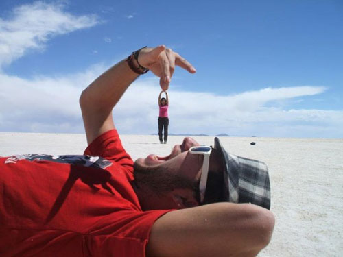 Most Interesting Perspective Photographs around the World 2 Most Interesting Perspective Photographs
