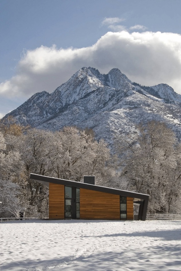  Mt. Olympus Contemporary Built Home 