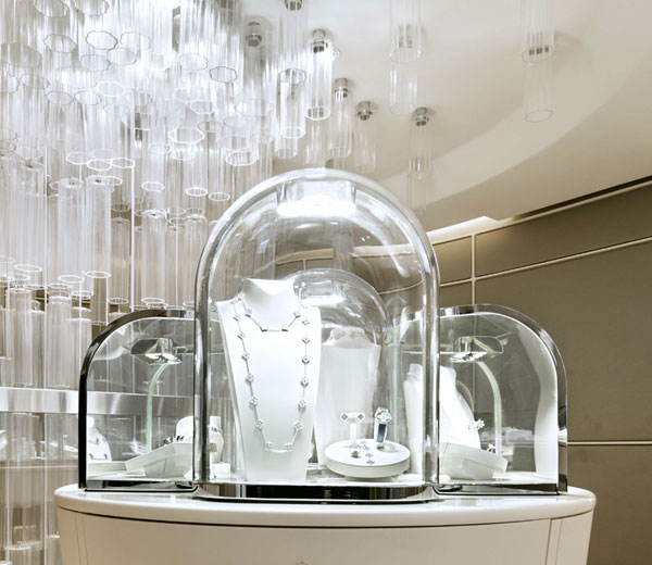Van Cleef Arpels china zps469aeeb0 Van Cleef & Arpels Hong Kong Flagship Store by Jouin Manku