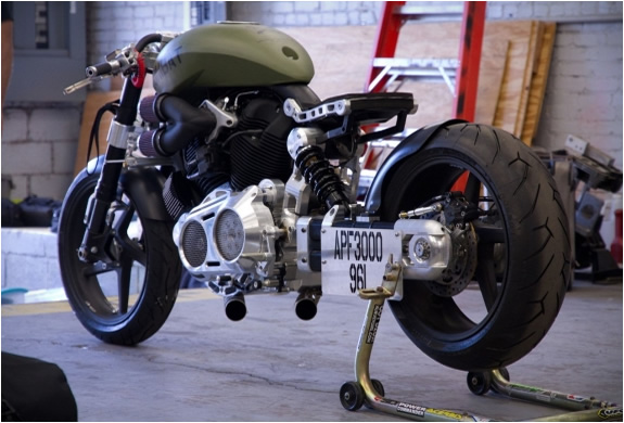 X132 HELLCAT COMBAT BY CONFEDERATE MOTORCYCLES 2 Photos Of Confederate Motorcycles X132