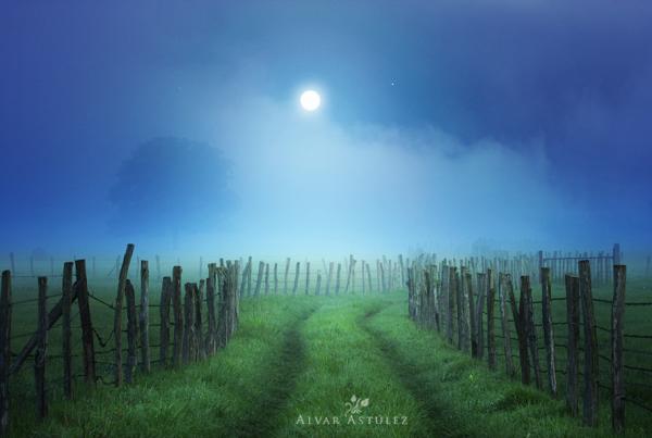 moonlight by Alvar Astulez 600 403 Landscape Photography by Alvar Astúlez