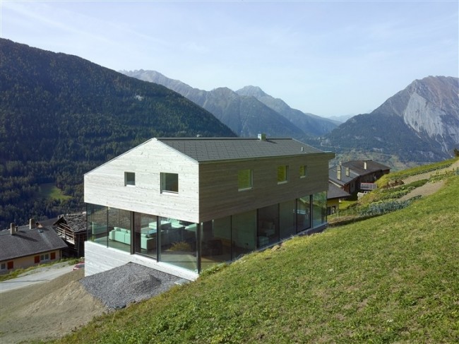 p 130 650x487 Val d’Entremont House by Savioz Fabrizzi Architectes