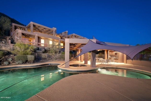 Arizona Mummy Mountain Home Built in the 80s Arizona Mummy Mountain Home Built in the 80s