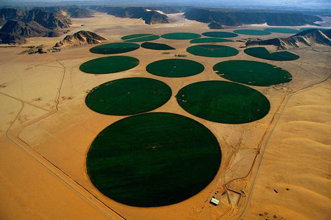 Amazing Places Around The World – 8 23 Amazing Places Around The World – 8