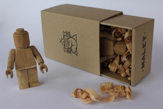 Wooden Legos Figurines by Thibaut Malet C 905 650x433 Wooden Legos Figurines by Thibaut Malet