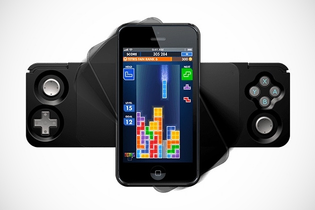 Caliber Advantage iPhone 5 Gaming Case Caliber Advantage iPhone 5 Case by ifrogz 2 Caliber Advantage iPhone 5 Gaming Case