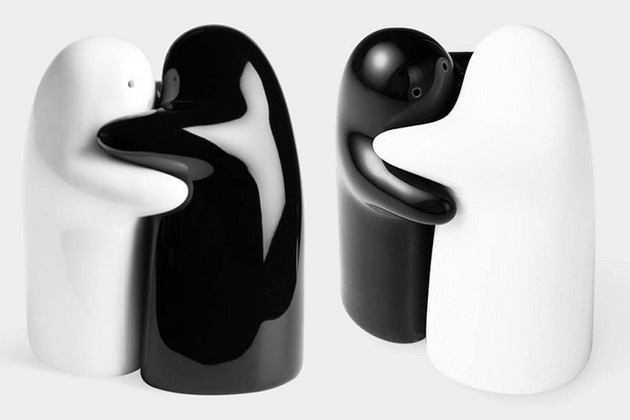 Hug Salt and Pepper Shakers Hug Salt and Pepper Shakers