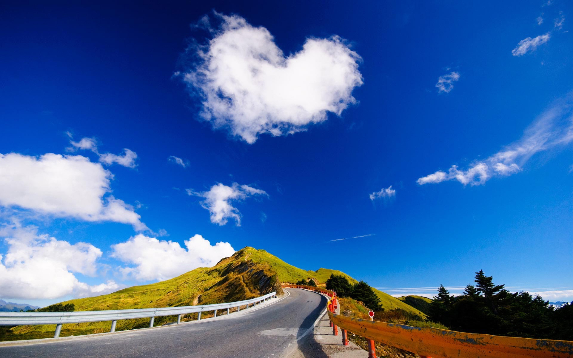 Beautiful Valentines Day Love Pictures LOVE CLOUD MOUNTAIN Beautiful Valentines Day Love Pictures