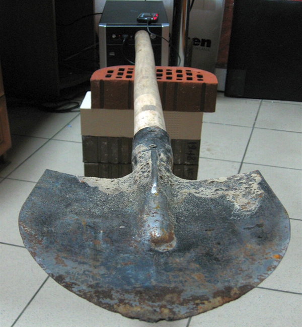 Shovel USB drive that can be shoved up your computer’s USB port Shovel USB drive Shovel USB drive that can be shoved up your computer’s USB port