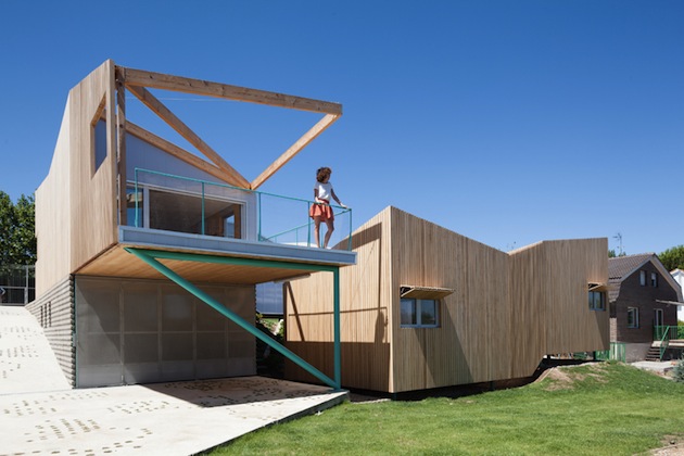  Basic House of Would Showcases Contemporary Design