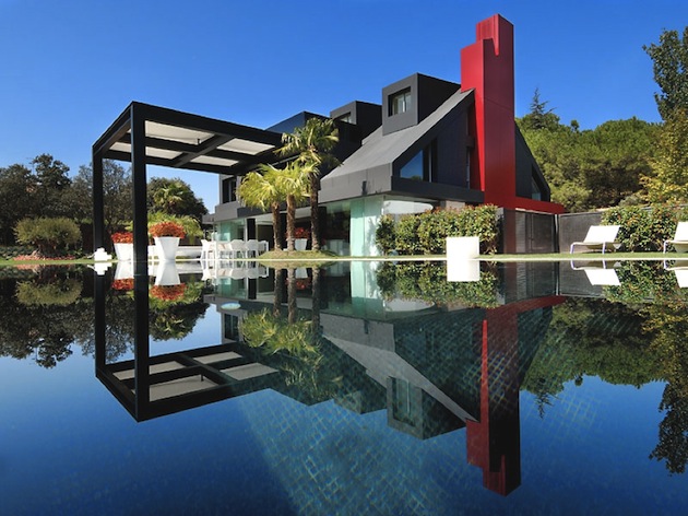 An Automated Home Controlled by an iPhone