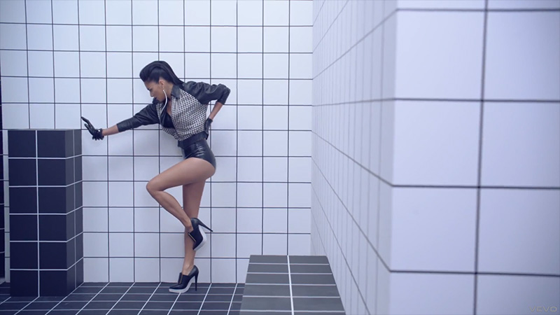 Nicole Scherzinger – Boomerang (Video) Untitled 51 Nicole Scherzinger – Boomerang (Video)