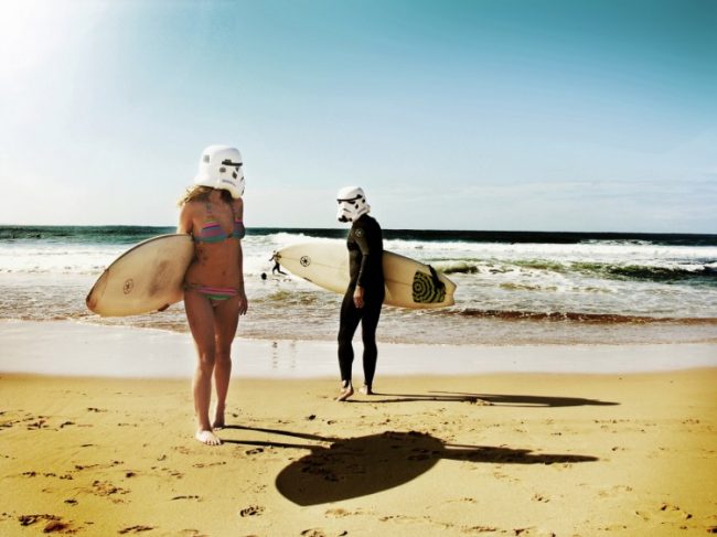Stormtrooper on Vacation surfing stormtrooper 040 750x562 650x487 Stormtrooper on Vacation