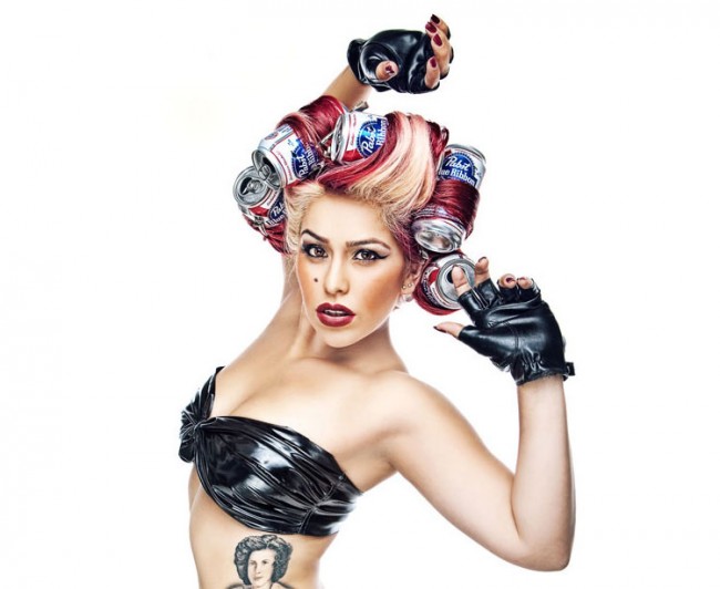 tattooed pinup roberto alvarado 07 650x532 Tattoed Pin Ups