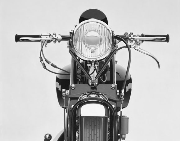 vincent bike 2 The Vincent Black Shadow Bike
