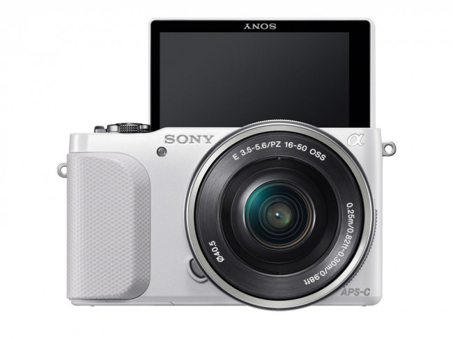 02 NEX 3N front wSELP1650 self 1 WH 650x487 Sony announces: NEX 3N, SLT A58, Planer T* 50mm F1.4 and 70 400mm F4.5.6 G SSM II