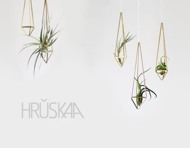 1o65 HRUSKAA home decor